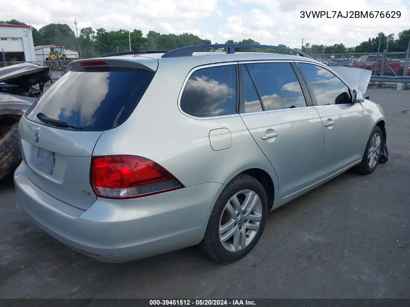 3VWPL7AJ2BM676629 2011 Volkswagen Jetta Sportwagen 2.0L Tdi