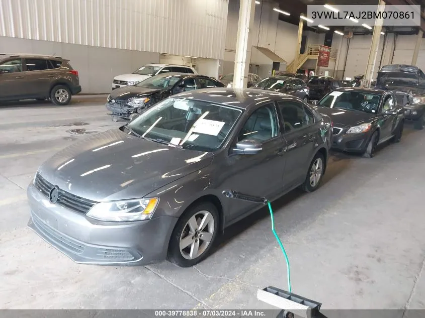 2011 Volkswagen Jetta 2.0L Tdi VIN: 3VWLL7AJ2BM070861 Lot: 39778838