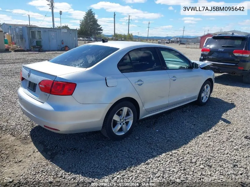 2011 Volkswagen Jetta 2.0L Tdi VIN: 3VWLL7AJ5BM095642 Lot: 39962475