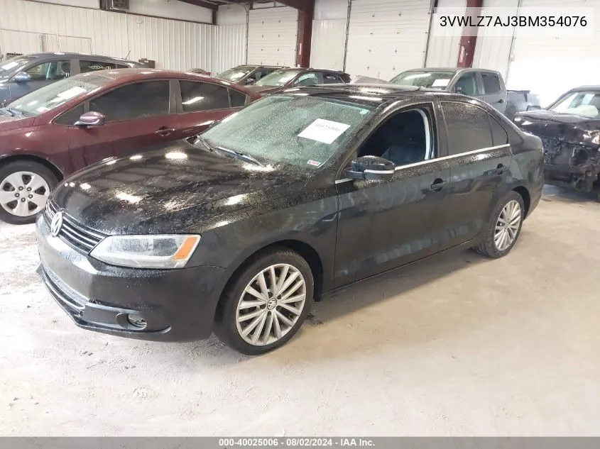 2011 Volkswagen Jetta 2.5L Sel VIN: 3VWLZ7AJ3BM354076 Lot: 40025006