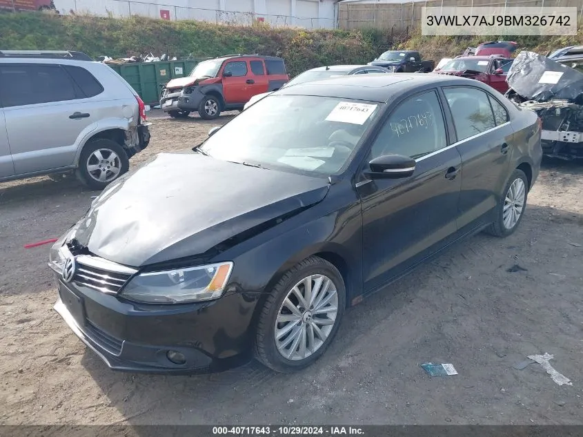 2011 Volkswagen Jetta 2.5L Sel VIN: 3VWLX7AJ9BM326742 Lot: 40717643