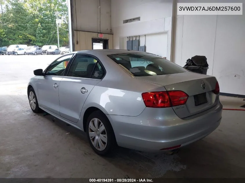 3VWDX7AJ6DM257600 2013 Volkswagen Jetta 2.5L Se