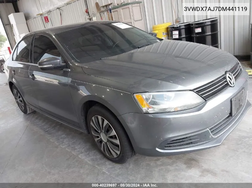 3VWDX7AJ7DM441119 2013 Volkswagen Jetta 2.5L Se