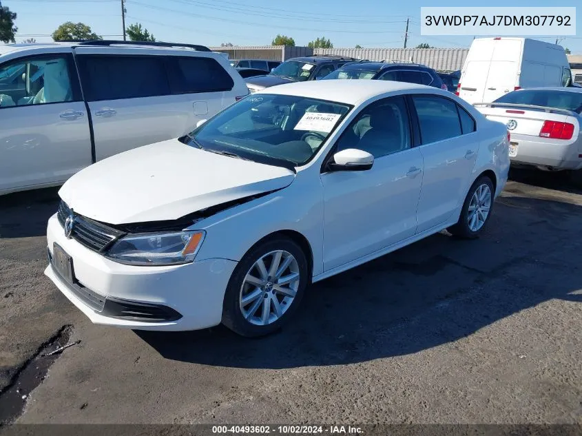 2013 Volkswagen Jetta 2.5L Se VIN: 3VWDP7AJ7DM307792 Lot: 40493602