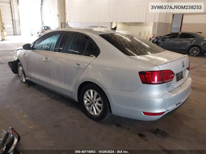 2013 Volkswagen Jetta Hybrid Se VIN: 3VW637AJ9DM238253 Lot: 40716953