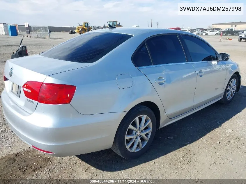 2013 Volkswagen Jetta 2.5L Se VIN: 3VWDX7AJ6DM257998 Lot: 40844206