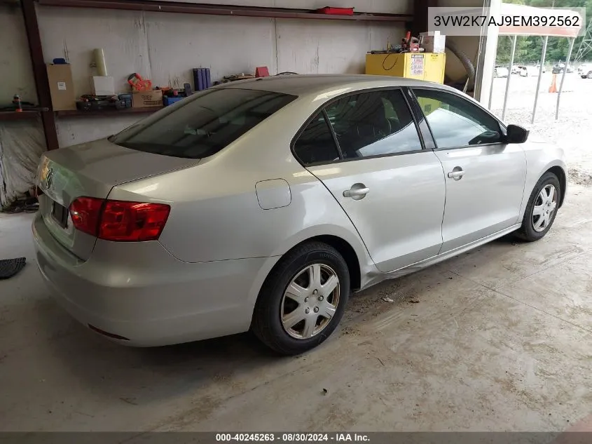 3VW2K7AJ9EM392562 2014 Volkswagen Jetta 2.0L S