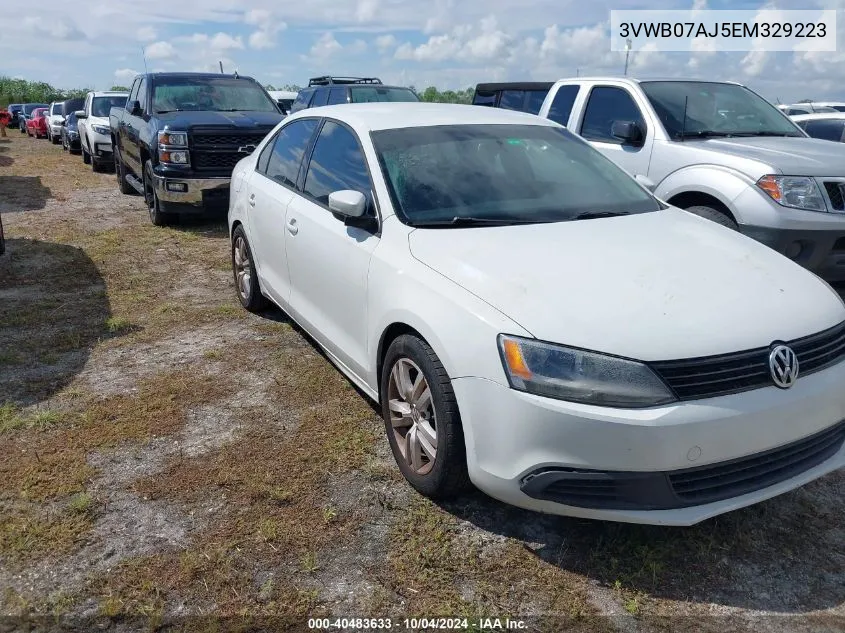 3VWB07AJ5EM329223 2014 Volkswagen Jetta 1.8T Se