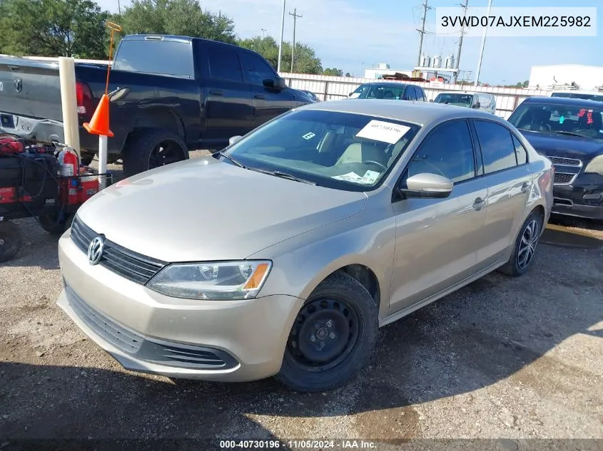 2014 Volkswagen Jetta 1.8T Se VIN: 3VWD07AJXEM225982 Lot: 40730196