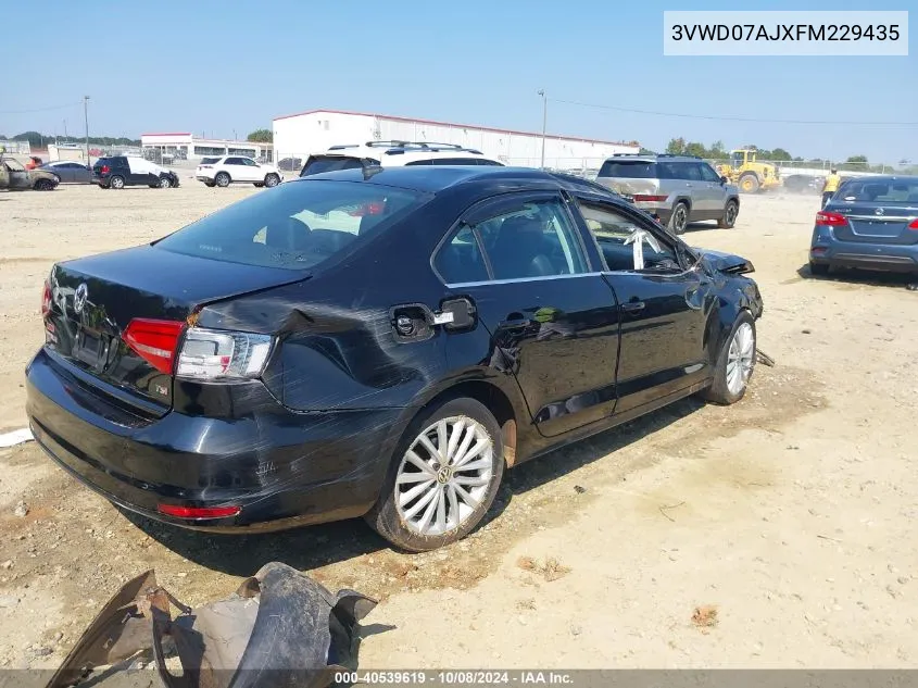 3VWD07AJXFM229435 2015 Volkswagen Jetta 1.8T Se