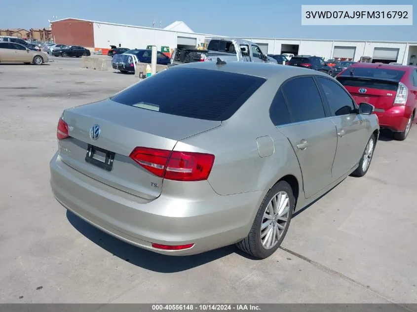 2015 Volkswagen Jetta 1.8T Se VIN: 3VWD07AJ9FM316792 Lot: 40556148