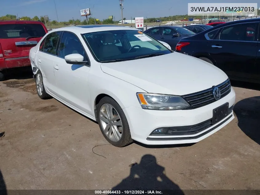 2015 Volkswagen Jetta 2.0L Tdi Sel VIN: 3VWLA7AJ1FM237013 Lot: 40564433