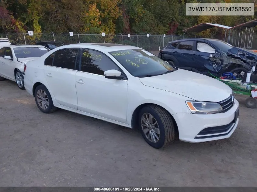 2015 Volkswagen Jetta 1.8T Se VIN: 3VWD17AJ5FM258550 Lot: 40686181