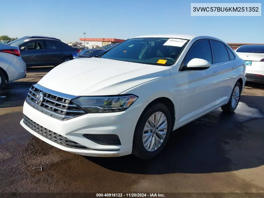 2019 Volkswagen Jetta 1.4T R-Line/1.4T S/1.4T Se VIN: 3VWC57BU6KM251352 Lot: 40916122