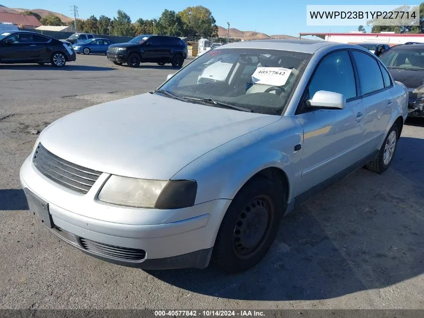 2000 Volkswagen Passat Glx VIN: WVWPD23B1YP227714 Lot: 40577842