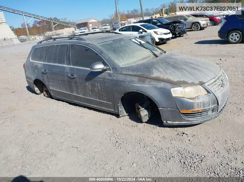 2007 Volkswagen Passat 2.0T Wagon Value VIN: WVWLK73C37E027051 Lot: 40505906