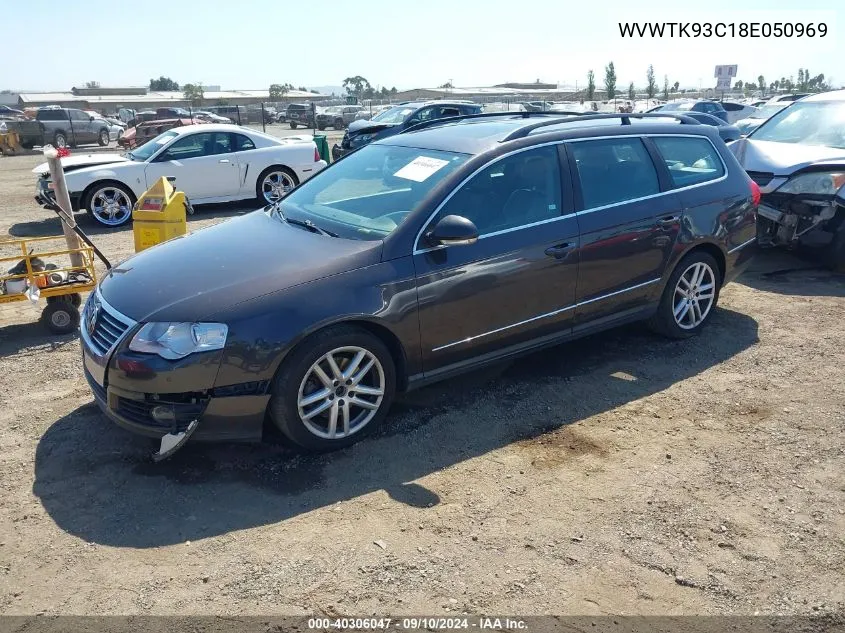 WVWTK93C18E050969 2008 Volkswagen Passat Lux