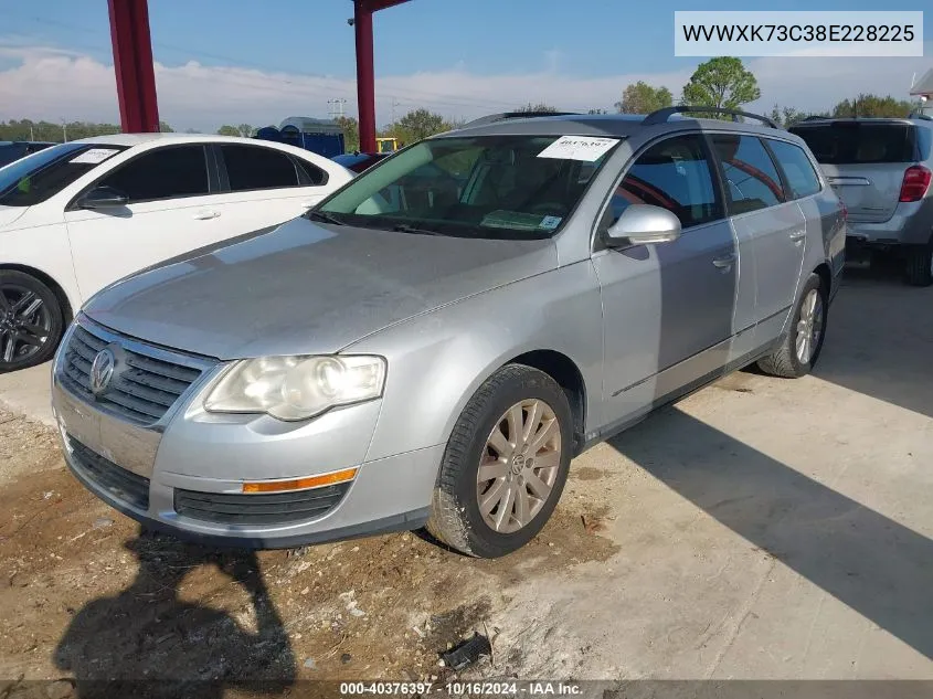 2008 Volkswagen Passat Turbo VIN: WVWXK73C38E228225 Lot: 40376397