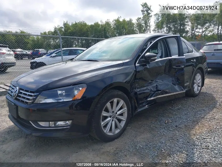 1VWCH7A34DC075924 2013 Volkswagen Passat