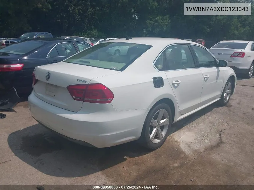 1VWBN7A3XDC123043 2013 Volkswagen Passat 2.0L Tdi Se