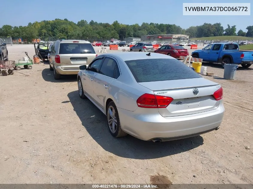 2013 Volkswagen Passat 3.6L V6 Se VIN: 1VWBM7A37DC066772 Lot: 40221476