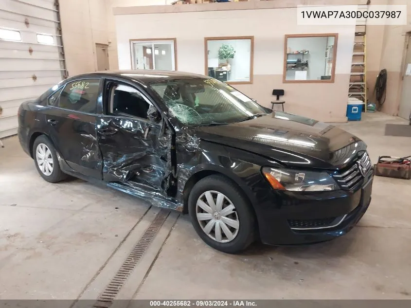 2013 Volkswagen Passat 2.5L S VIN: 1VWAP7A30DC037987 Lot: 40255682