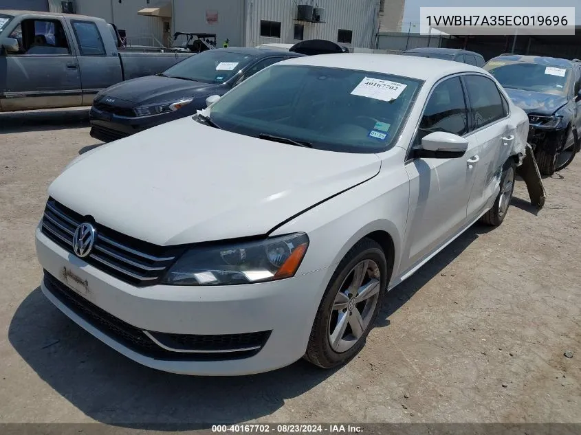 2014 Volkswagen Passat 2.5L Se VIN: 1VWBH7A35EC019696 Lot: 40167702