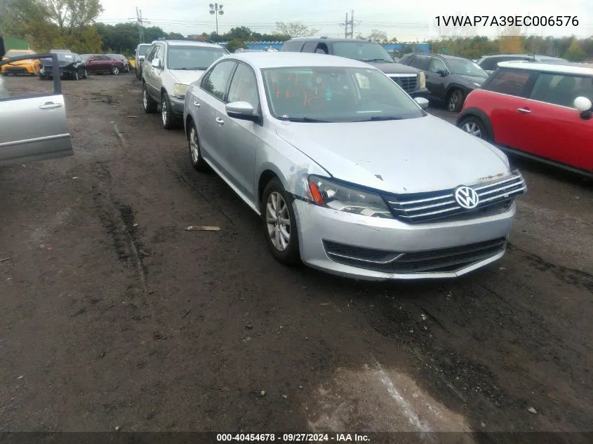 2014 Volkswagen Passat 2.5L S VIN: 1VWAP7A39EC006576 Lot: 40454678