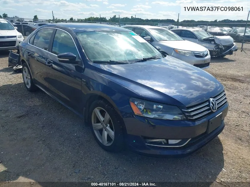 2015 Volkswagen Passat 1.8T Limited Edition VIN: 1VWAS7A37FC098061 Lot: 40167101