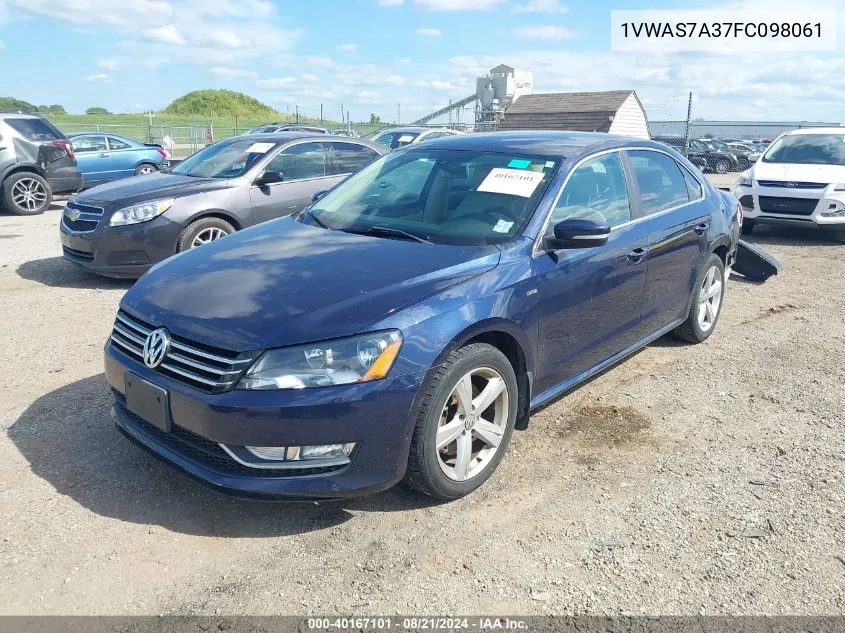 2015 Volkswagen Passat 1.8T Limited Edition VIN: 1VWAS7A37FC098061 Lot: 40167101