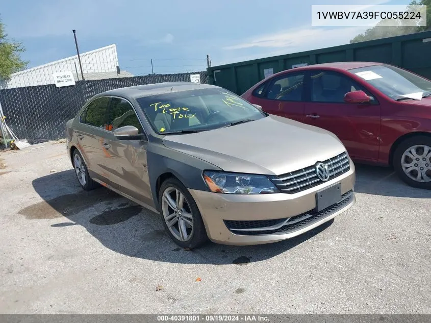 2015 Volkswagen Passat 2.0L Tdi Se VIN: 1VWBV7A39FC055224 Lot: 40391801