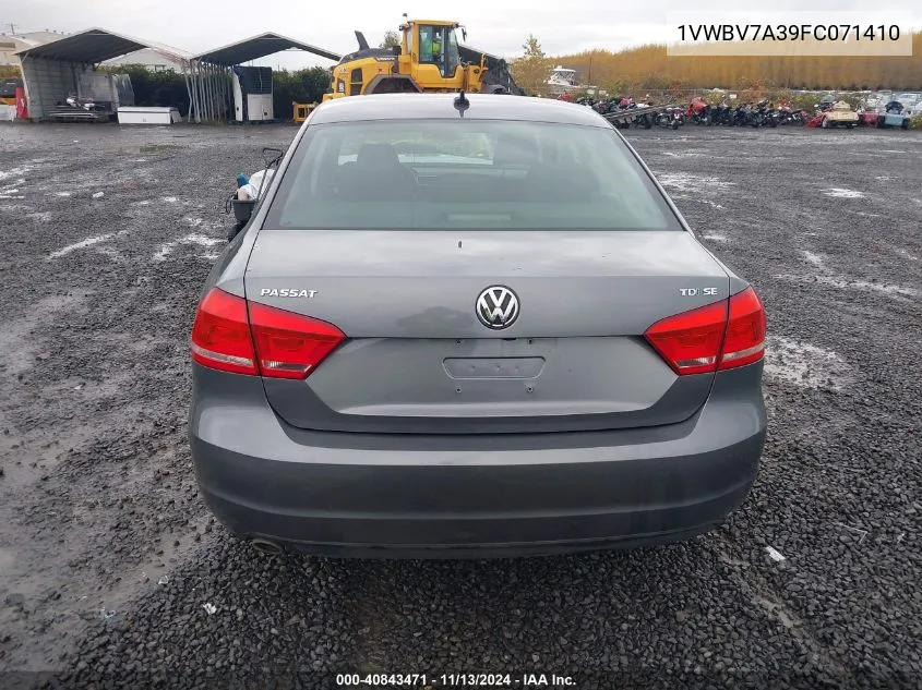 2015 Volkswagen Passat 2.0L Tdi Se VIN: 1VWBV7A39FC071410 Lot: 40843471