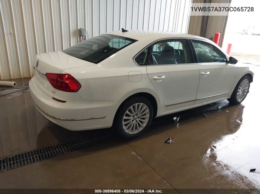 1VWBS7A37GC065728 2016 Volkswagen Passat 1.8T Se