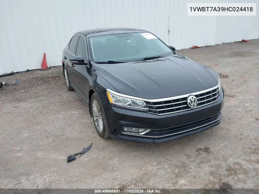 2017 Volkswagen Passat 1.8T Se VIN: 1VWBT7A39HC024418 Lot: 40698891