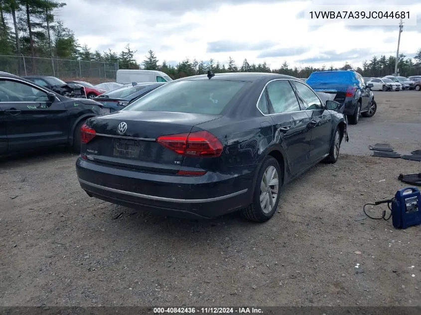 2018 Volkswagen Passat 2.0T Se VIN: 1VWBA7A39JC044681 Lot: 40842436