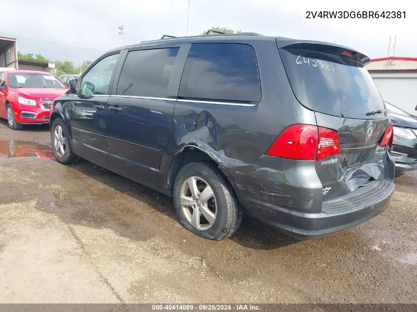 2V4RW3DG6BR642381 2011 Volkswagen Routan Se