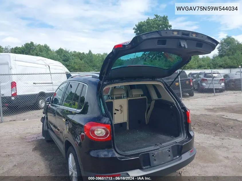 WVGAV75N59W544034 2009 Volkswagen Tiguan Se