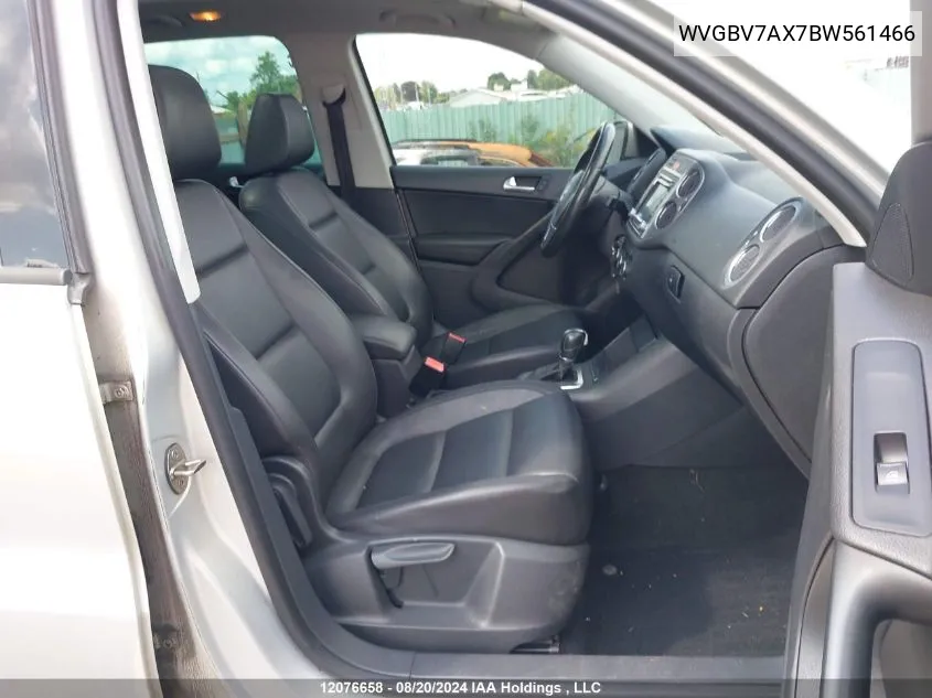 WVGBV7AX7BW561466 2011 Volkswagen Tiguan S/Se/Sel