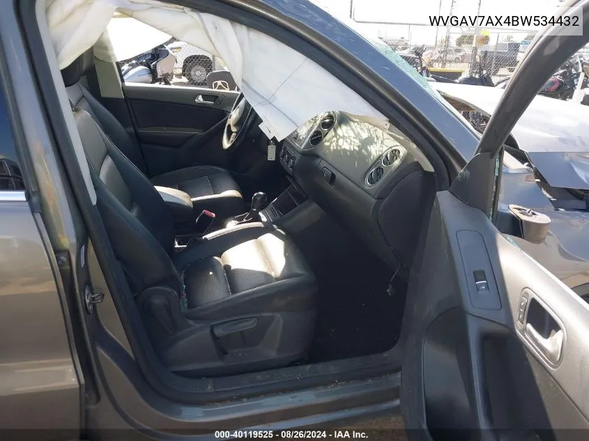 WVGAV7AX4BW534432 2011 Volkswagen Tiguan Se