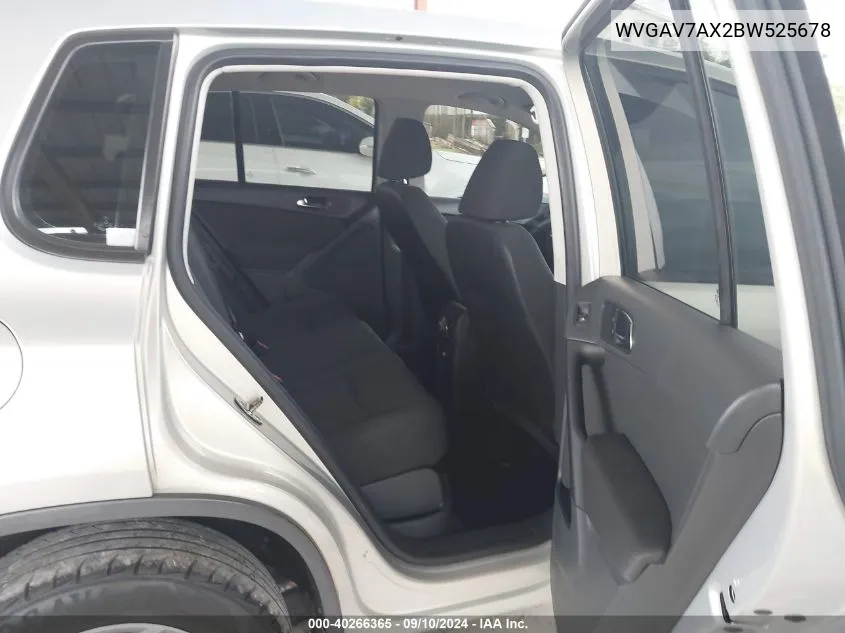 WVGAV7AX2BW525678 2011 Volkswagen Tiguan S