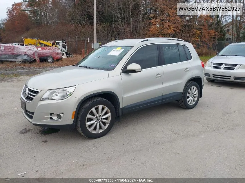 WVGBV7AX5BW552927 2011 Volkswagen Tiguan Se