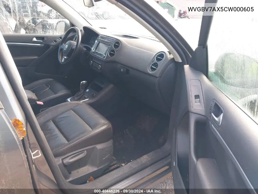 WVGBV7AX5CW000605 2012 Volkswagen Tiguan Sel