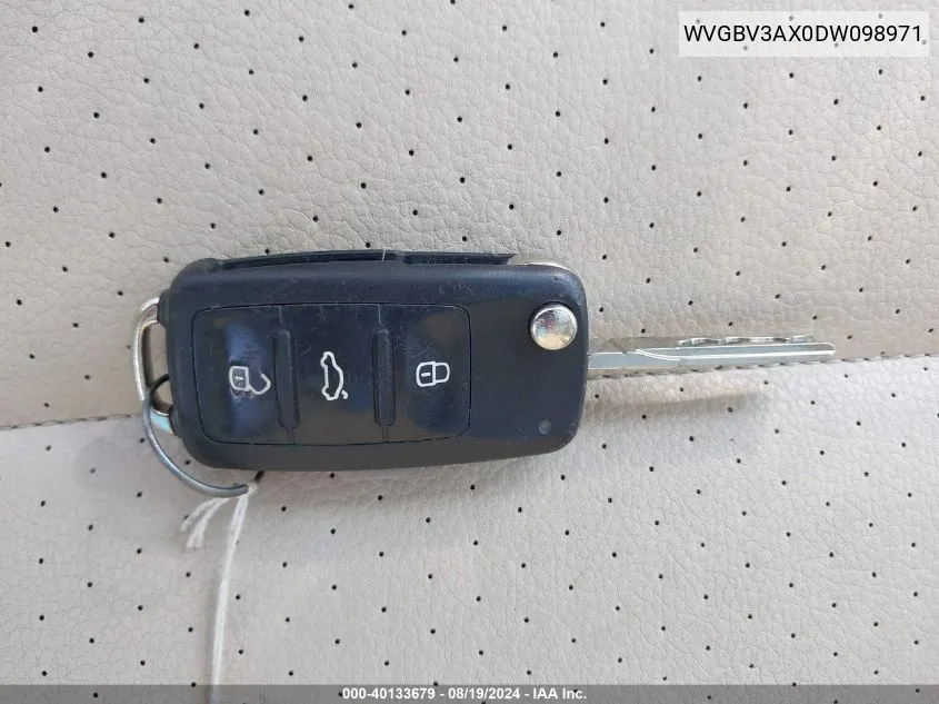 WVGBV3AX0DW098971 2013 Volkswagen Tiguan Se