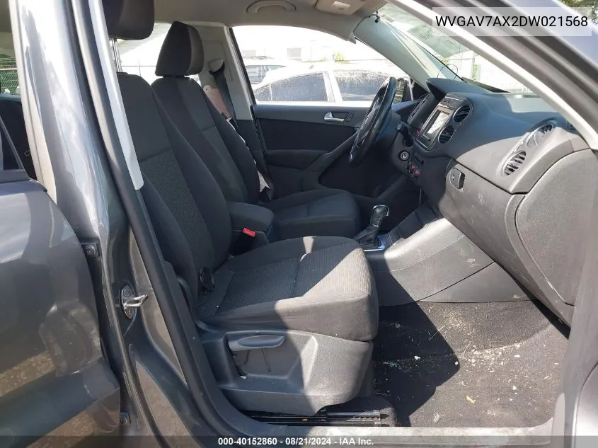 WVGAV7AX2DW021568 2013 Volkswagen Tiguan S