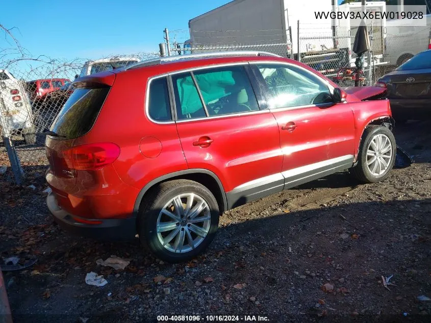 2014 Volkswagen Tiguan R-Line/S/Se/Sel VIN: WVGBV3AX6EW019028 Lot: 40581096