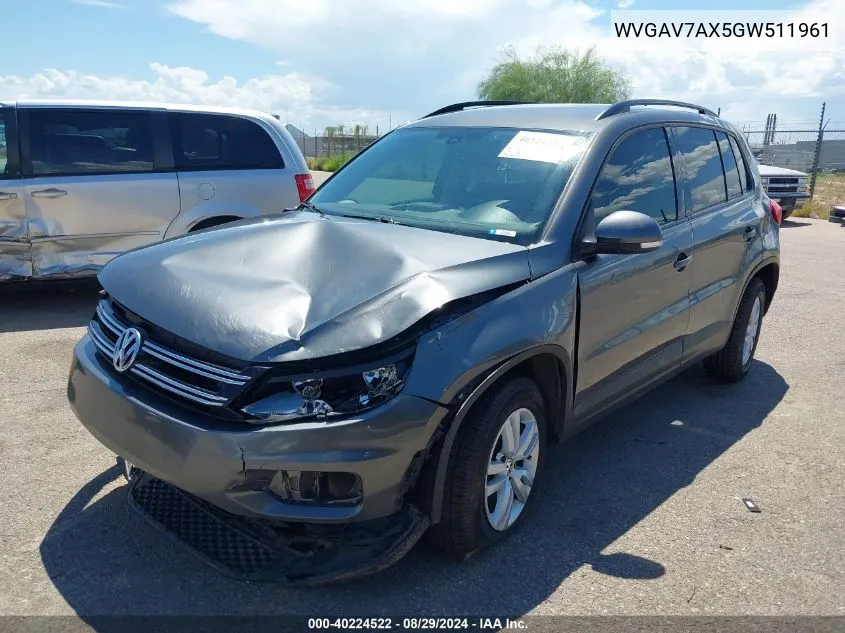 WVGAV7AX5GW511961 2016 Volkswagen Tiguan S