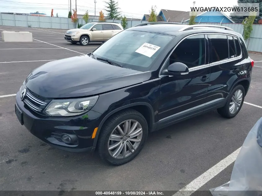 WVGAV7AX2GW613685 2016 Volkswagen Tiguan Se