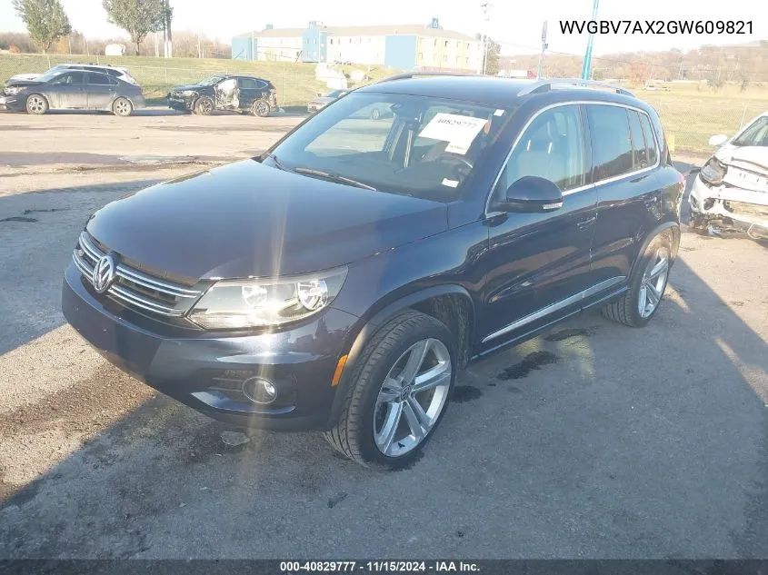 2016 Volkswagen Tiguan R-Line VIN: WVGBV7AX2GW609821 Lot: 40829777