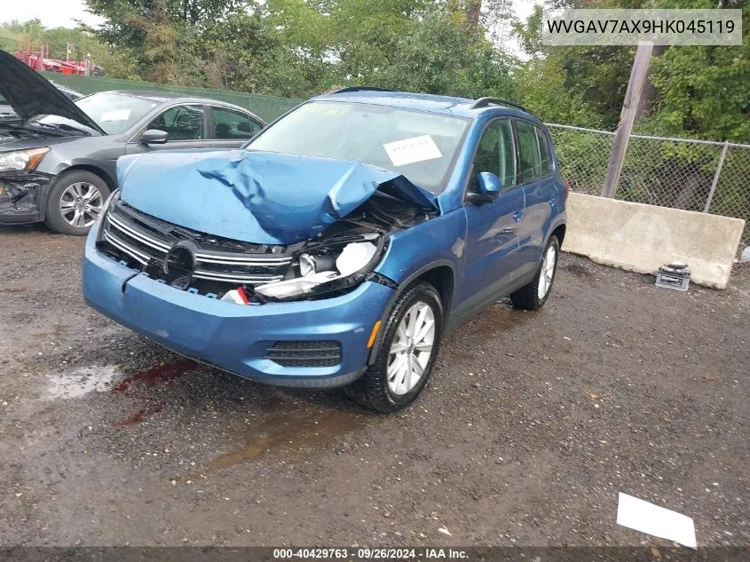 2017 Volkswagen Tiguan 2.0T/2.0T S VIN: WVGAV7AX9HK045119 Lot: 40429763