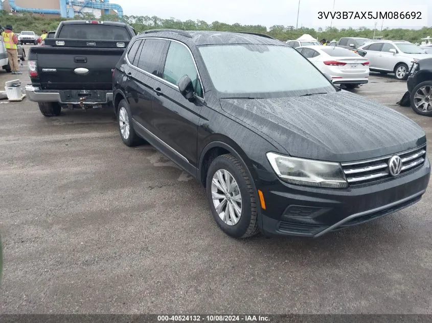 2018 Volkswagen Tiguan Se/Sel VIN: 3VV3B7AX5JM086692 Lot: 40524132